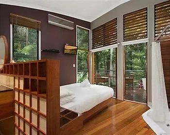 Pensionat Azabu Retreat & Spa Byron Bay